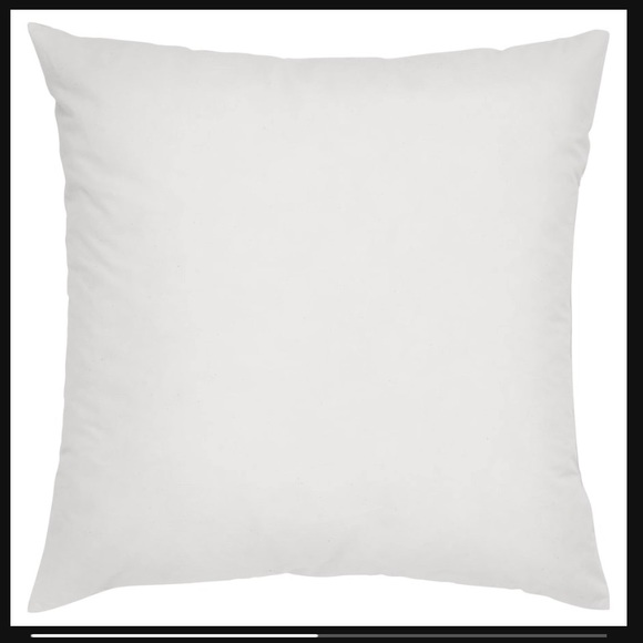 BNIB Ikea SVÄRDKRISSLA pillow cover and insert - Picture 7 of 8